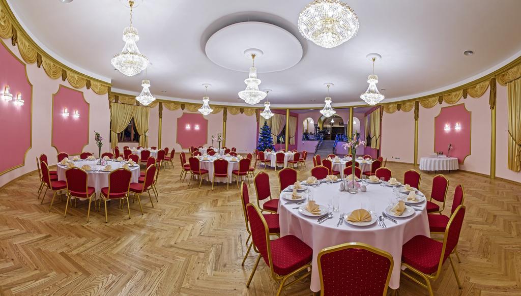 Villa Bergera Dzierżoniów Esterno foto